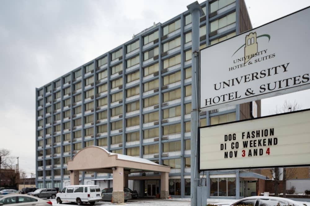 University Hotel And Suites Cleveland Exterior foto